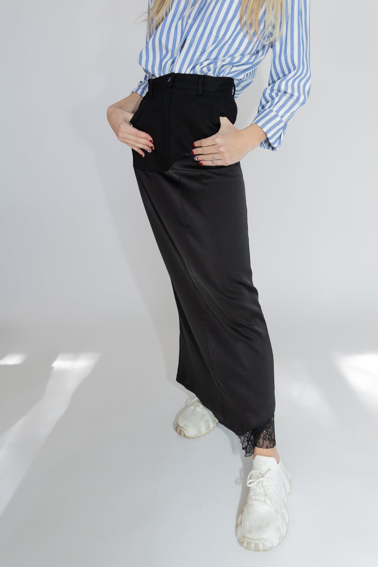 The Reimagined Skirt Black