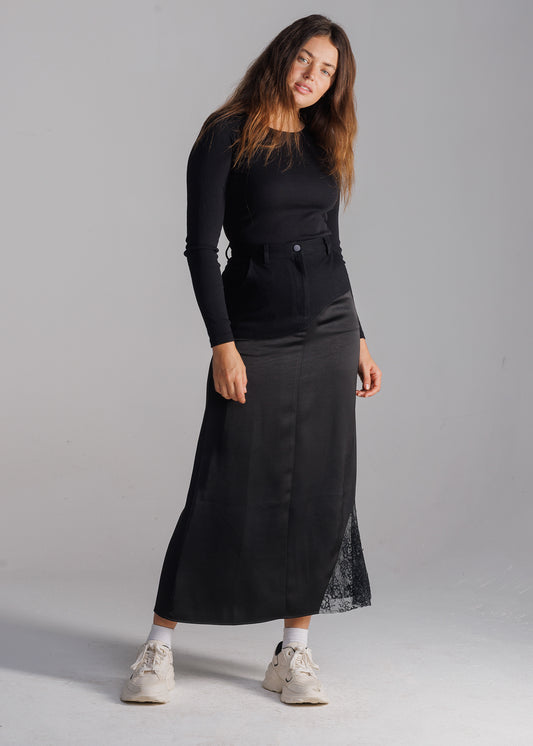 The Reimagined Skirt Black